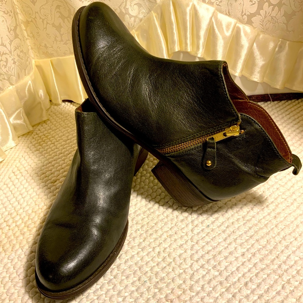 ERIC MICHAEL LEATHER BOOTIES